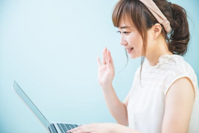 現役チャットレディたちの働き方