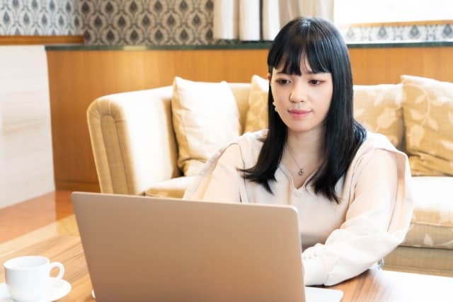 チャットレディ通勤在宅違い